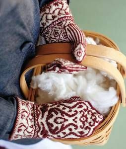 Damask Mittens, by Maria Yarley