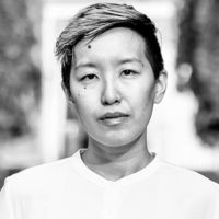 Author picture: JY Yang | 15 Of The Best Fantasy Authors Who Are Still Publishing Books | BookRiot.com
