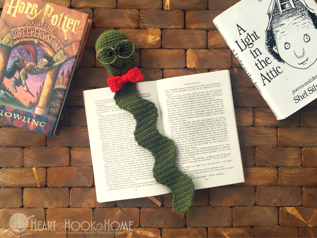 Crochet pattern for the nerdy bookworm bookmark from Heart, Hook, Home