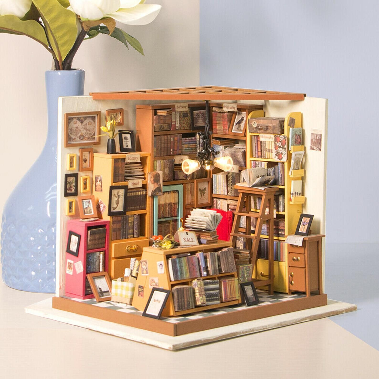 Bookstore diorama