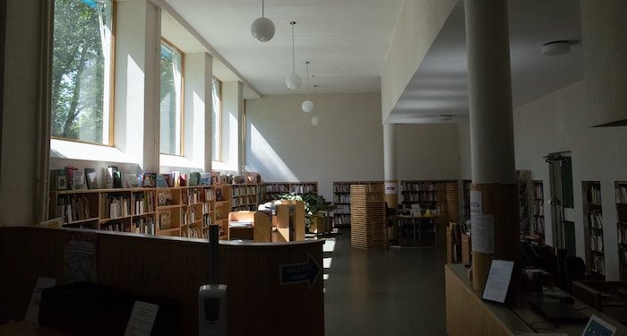 Image of the inside of a library