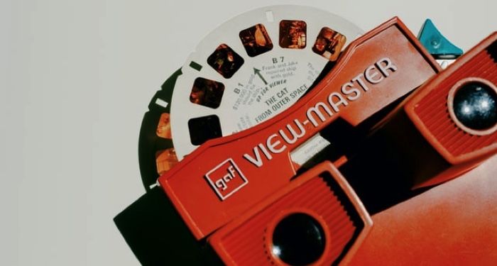 Red VIEW-MASTER from the 80's on white background