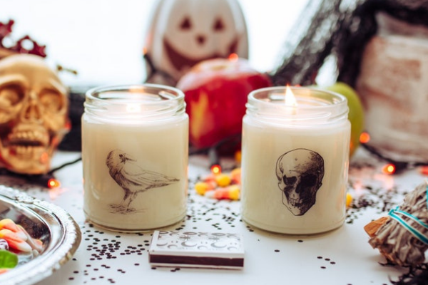 Spooky Skull Candle 