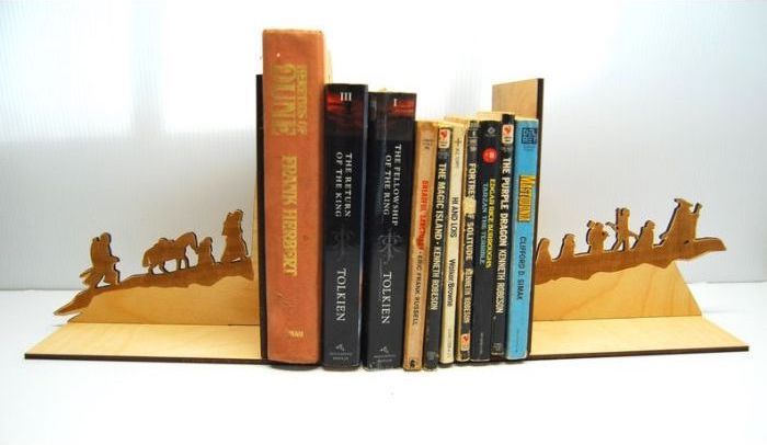 Wooden fellowship Lord of the Rings bookends