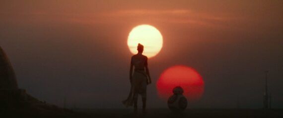 Rise of Skywalker still showing Rey in Tatooine