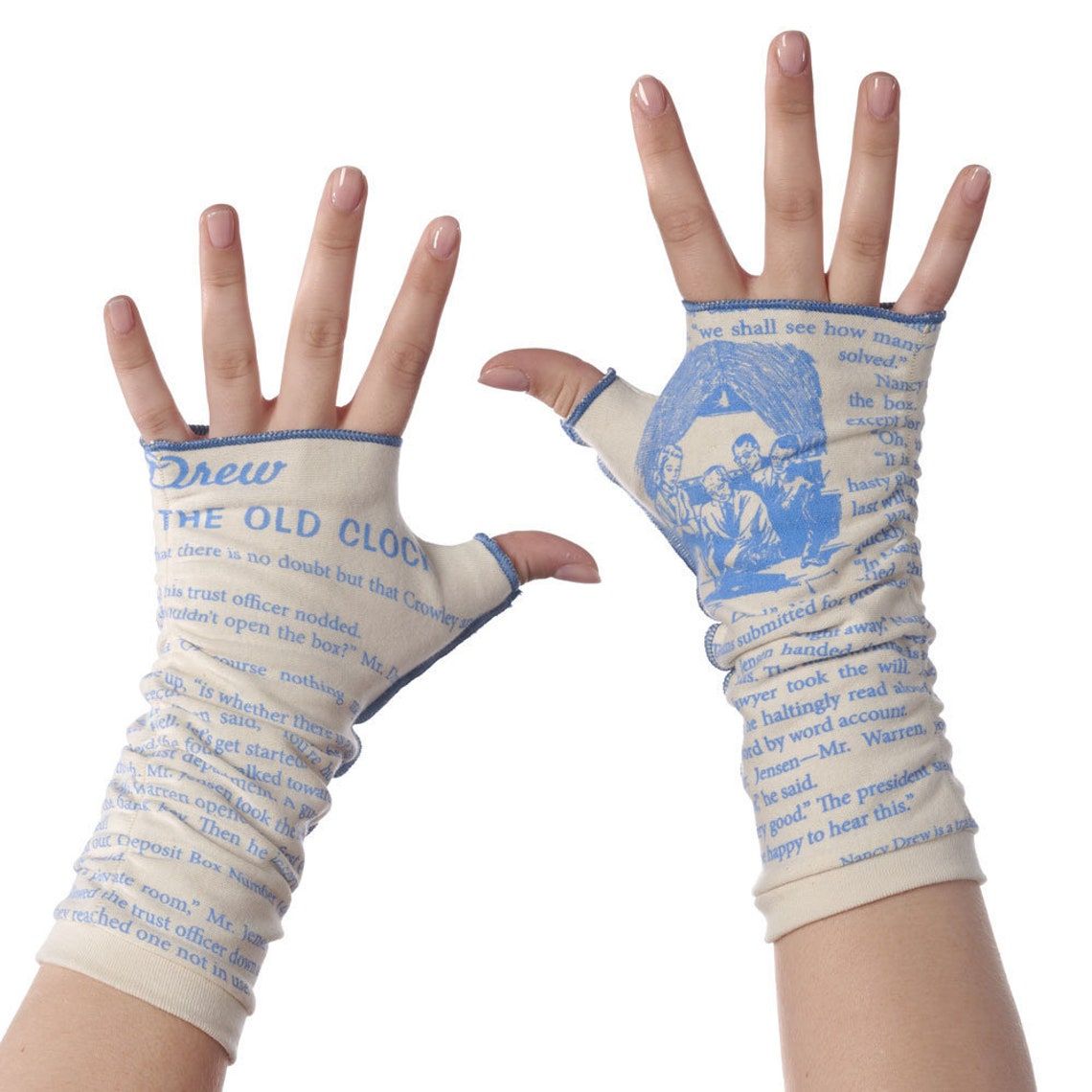 photo of Nancy Drew-themed gloves