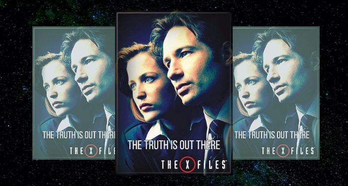 tryptic image of a poster for season 1 of The X Files showing Gillian Anderon and David Duchovny as Scully and Mulder