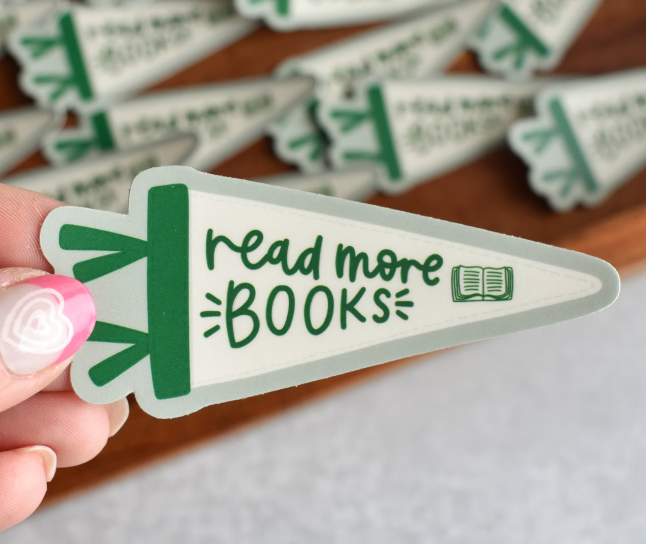 read more books pennant style sticker in green.
